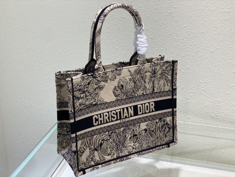 Christian Dior Shopping Bags